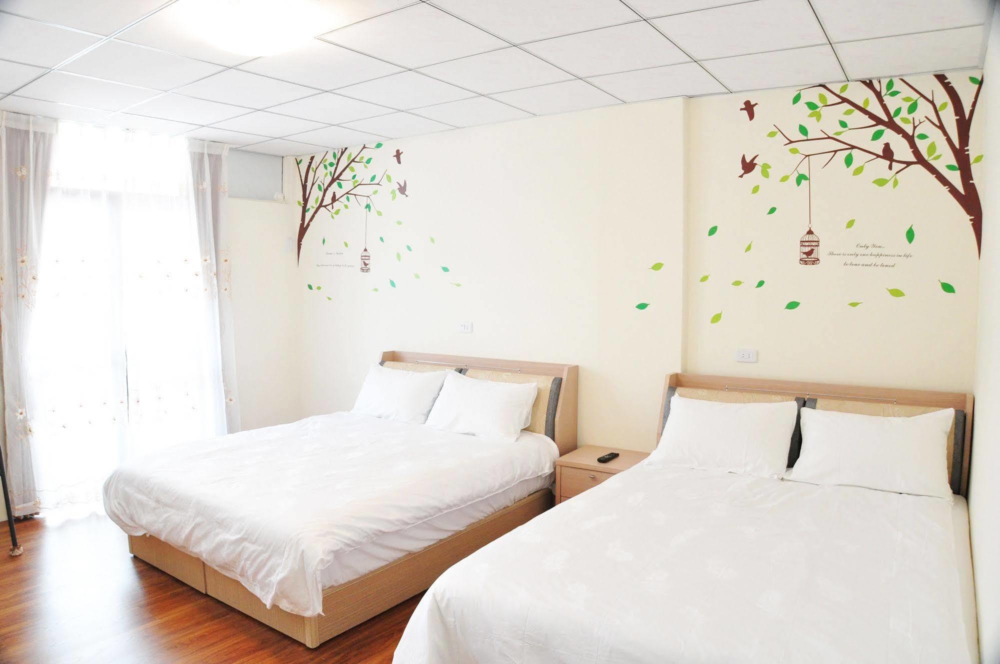 Enjoy Lane 17 B&B Taitung Экстерьер фото